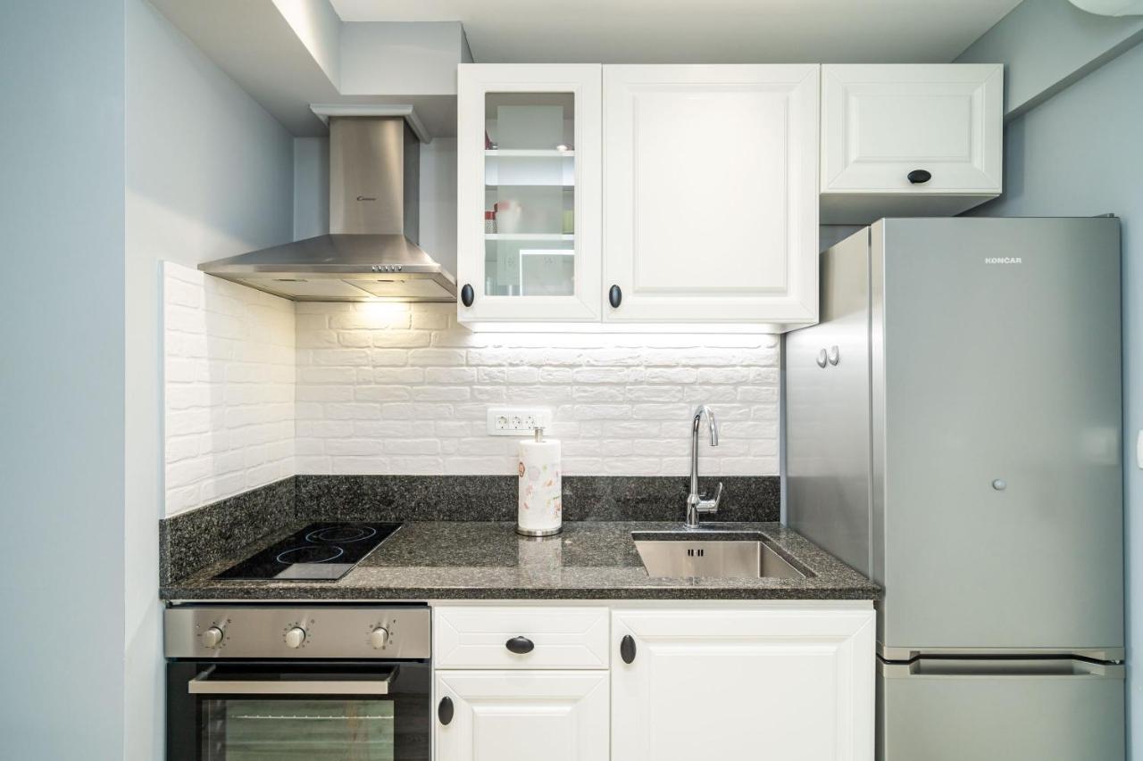 Gorgeous Dubrovnik Sea View Apartment With Free Parking Exteriör bild