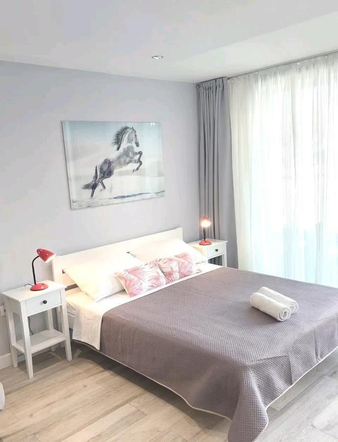 Gorgeous Dubrovnik Sea View Apartment With Free Parking Exteriör bild