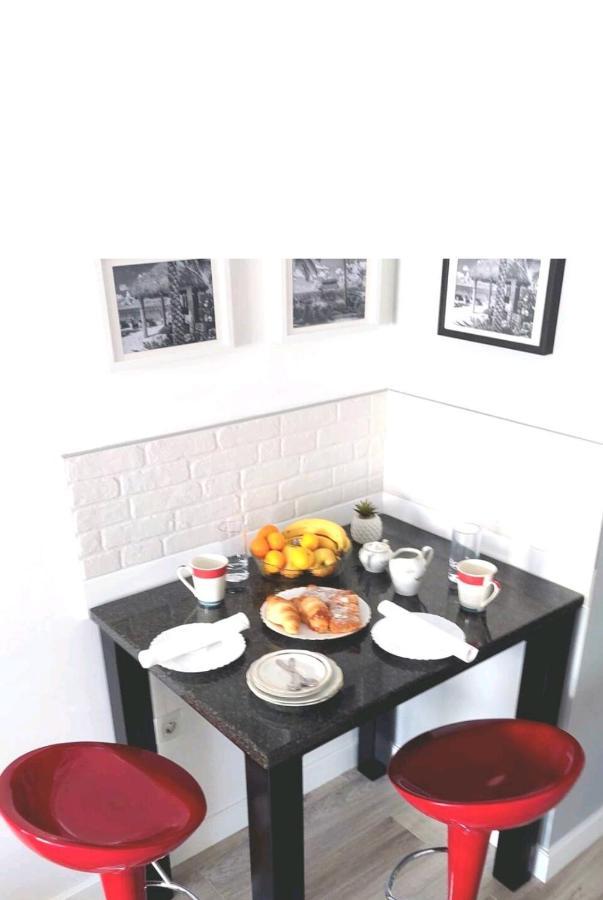 Gorgeous Dubrovnik Sea View Apartment With Free Parking Exteriör bild